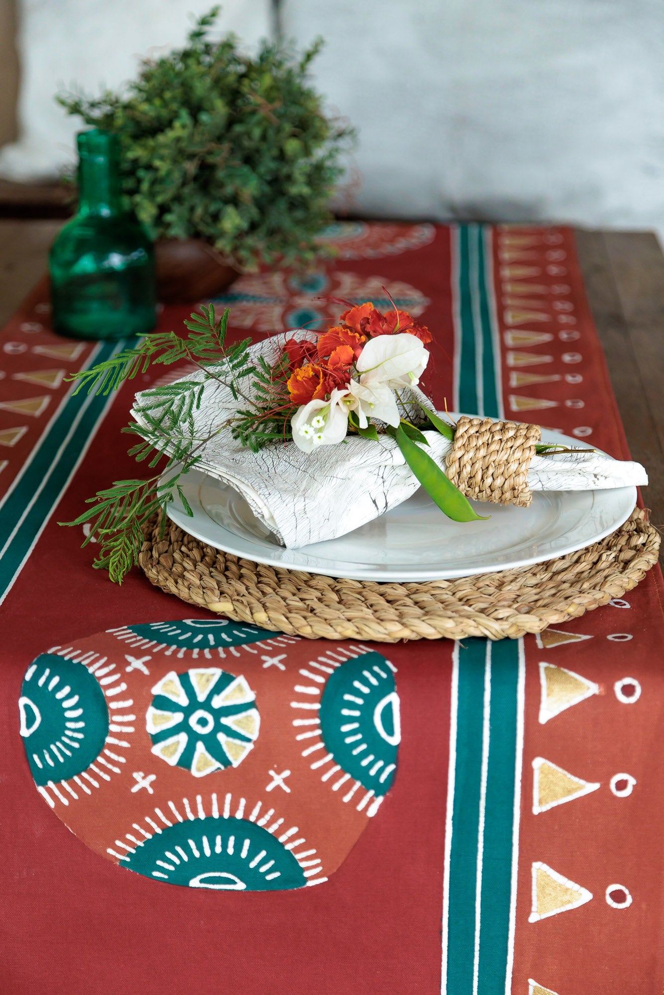 IMPERFECT SALE 12 : Kuosi Festive Table Runner