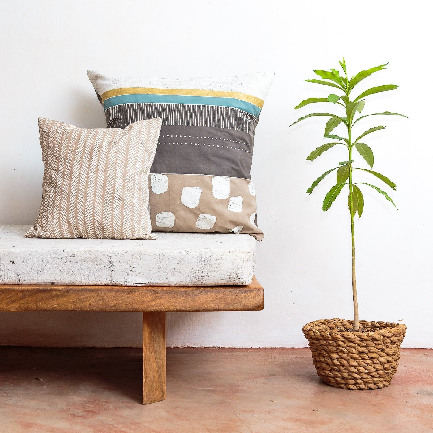 African hand-made cushion cover, made from 100% cotton in a beautiful beige.