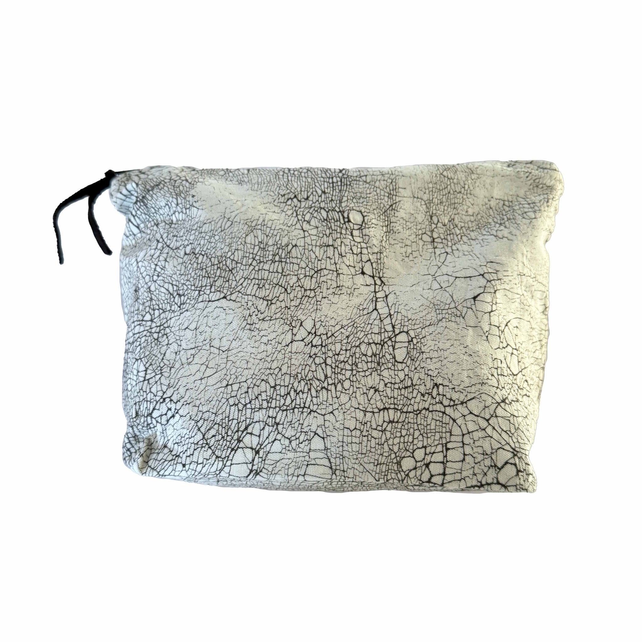 Mkupo Elephant Crackle Wash Bags - Elephant inspired white crackle wash bags, perfect for travel!