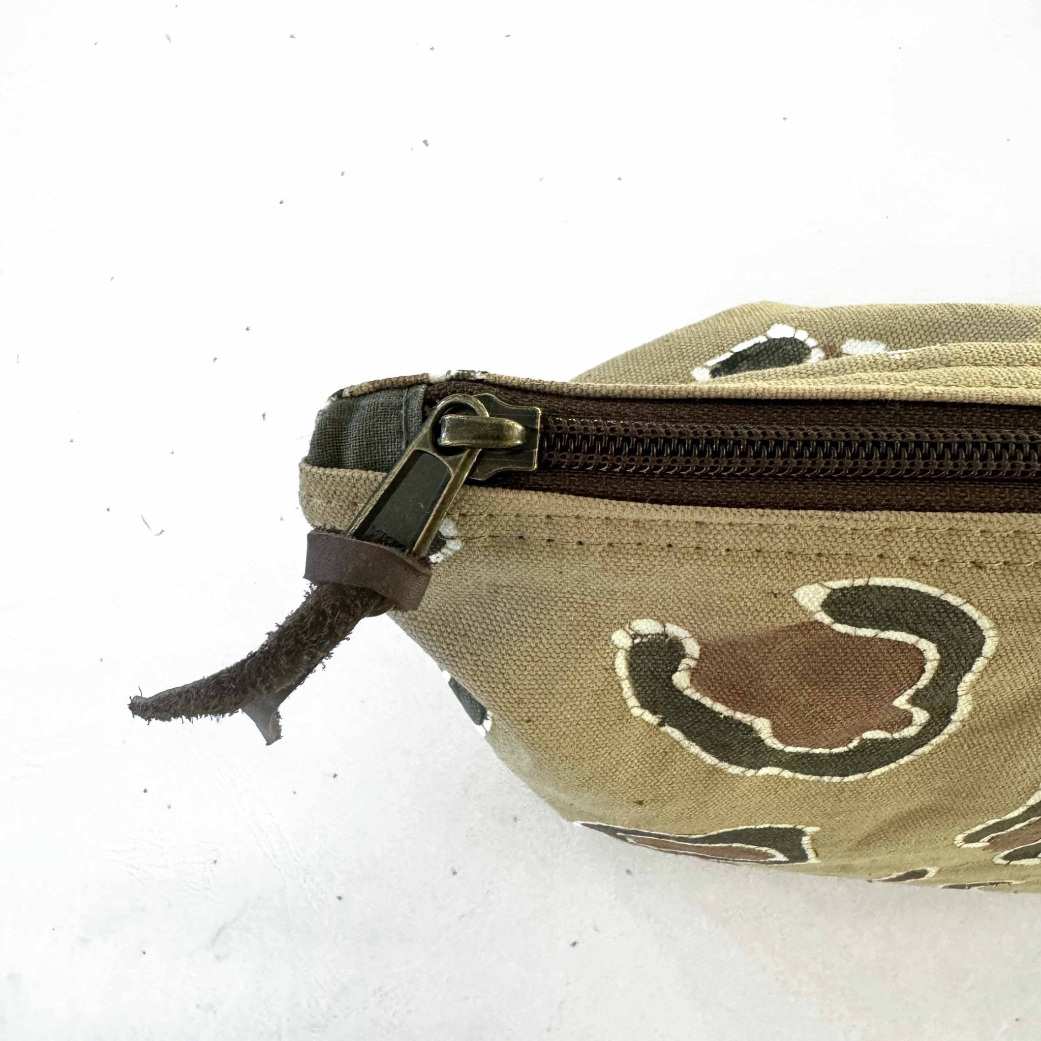Zip up with pocket leopard travel cosmetic bag.