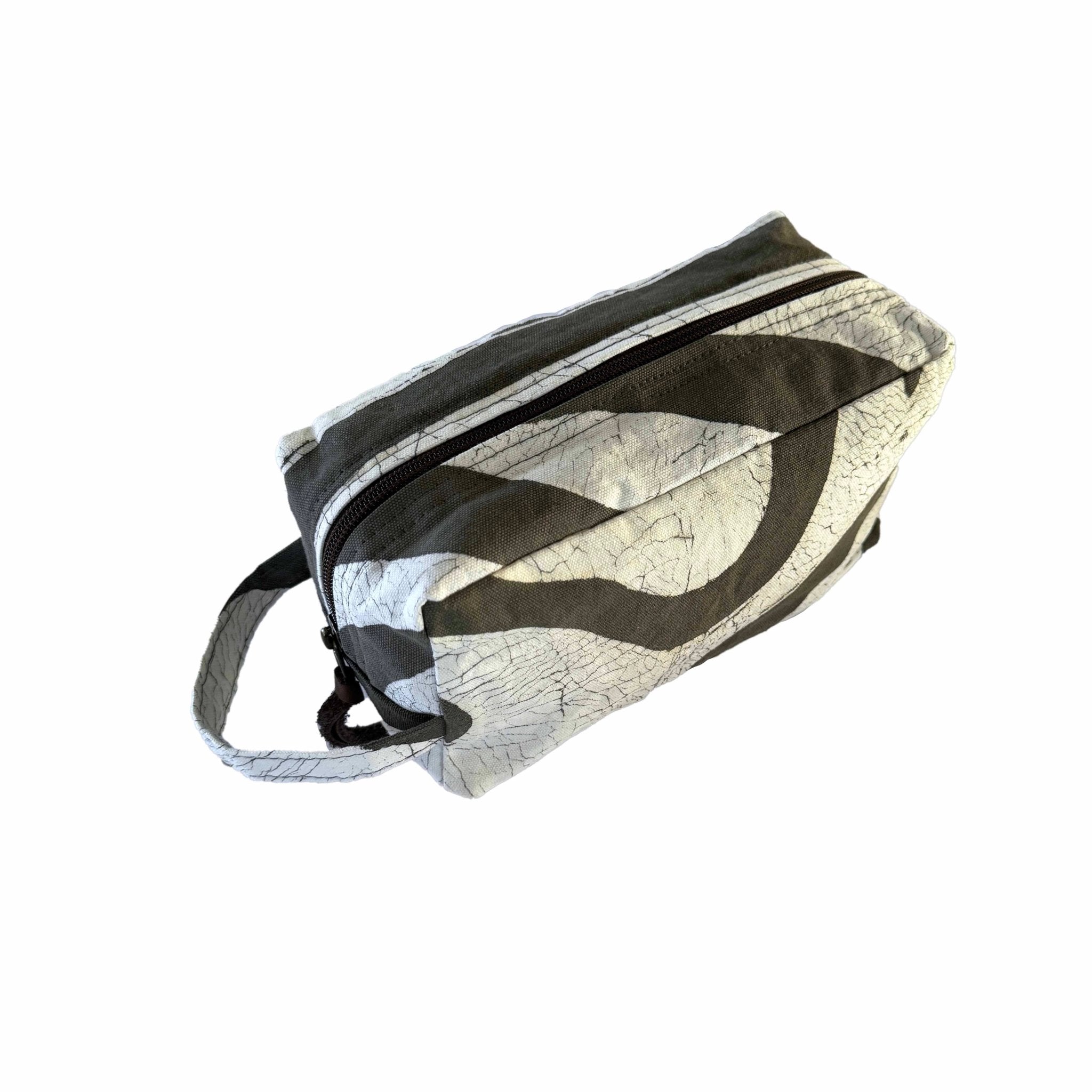 Zebra travel cosmetics case, zip up and made in 100% cotton.