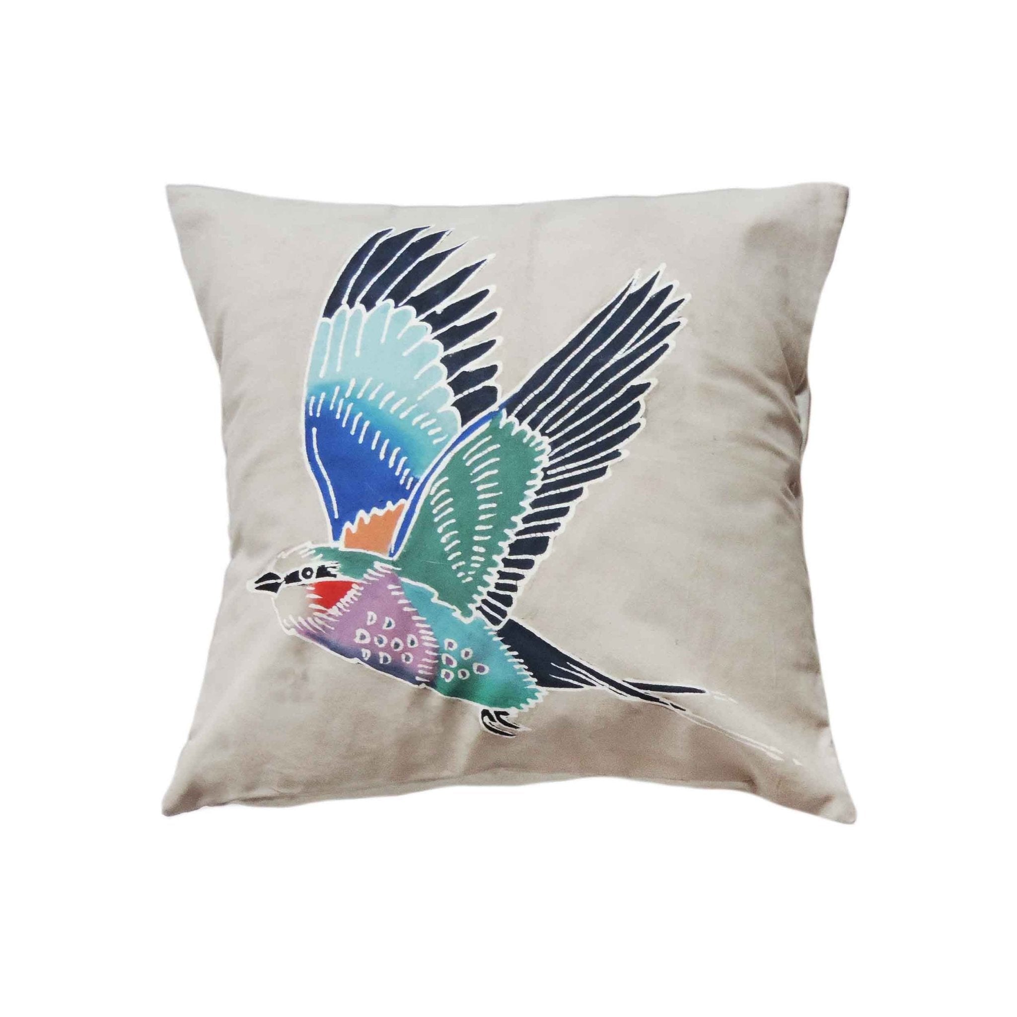 The perfect light beige cushion cover adorned with a beautiful African bird, the lilac breasted roller.