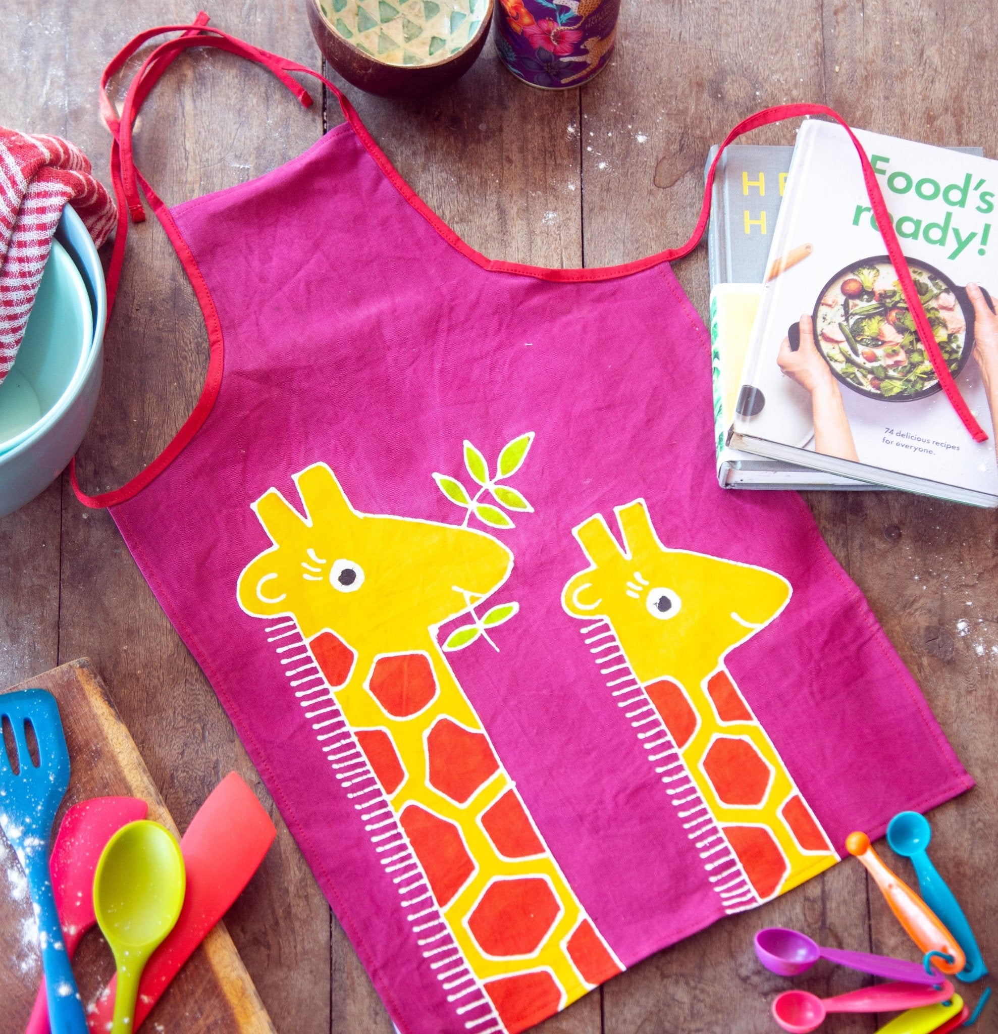 Safari Fun Giraffe Kids' Apron - Handmade by TRIBAL TEXTILES - Handcrafted Home Decor Interiors - African Made